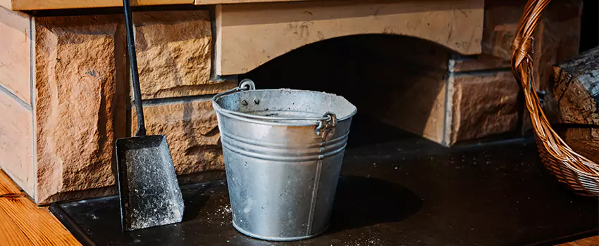 Clean The Fireplace Mantle And Hearth in Idylwood, Virginia